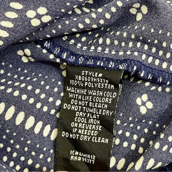 Sanctuary Bell Sleeves Blouse Navy​ - Picture 8 of 8